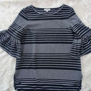 Max Studio Black white White Stripe Ruffle Sleeve Top Women's Size XS EUC